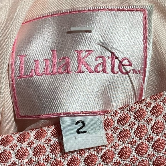 LULA Kate Warm Pink Textured Dot Sheath Dress Size 2 - Picture 3 of 6